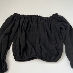 Brandy Melville off the shoulder top